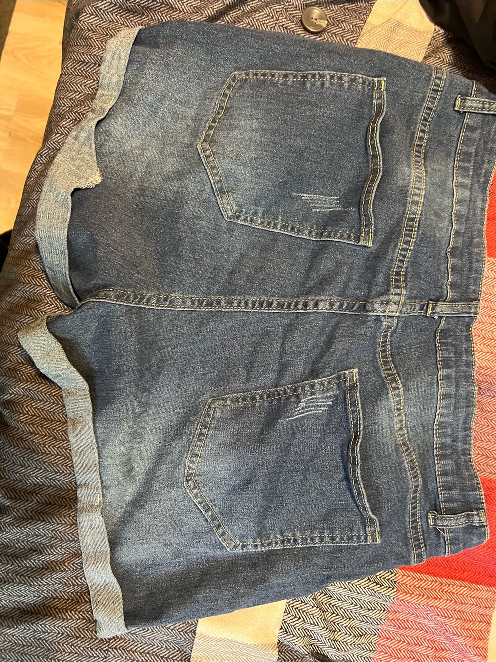 SHEIN Dark Blue Relaxed Denim Shorts